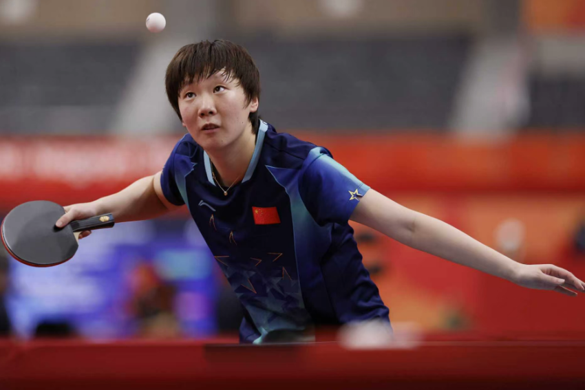 巅峰对决！王曼昱4-2力克孙颖莎+单局15-13 国乒女单亚运8连冠